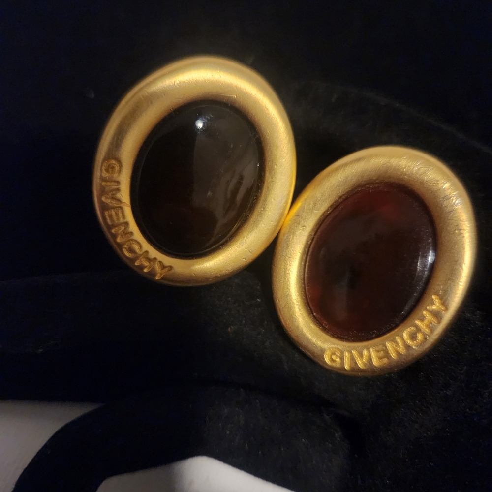 Givenchy Vintage Gold Tone Oval Amber Resin Cabochon Clip On Earrings Logo 4G - Picture 4 of 15